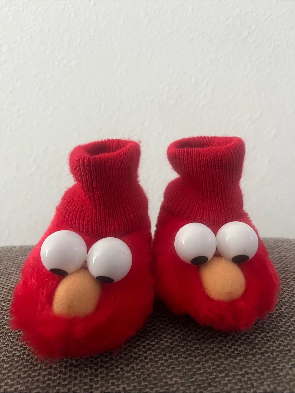 2007 Sesame Street Workshop Kids House Slippers (Size 1)